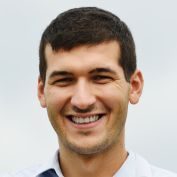 Roberto Pérez - Emprendedor usando AIGastos